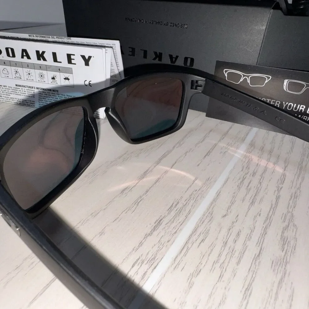 Oakley Holbrook 009244 Polarized Sunglasses Men Black Frame Prizm Orange Lens